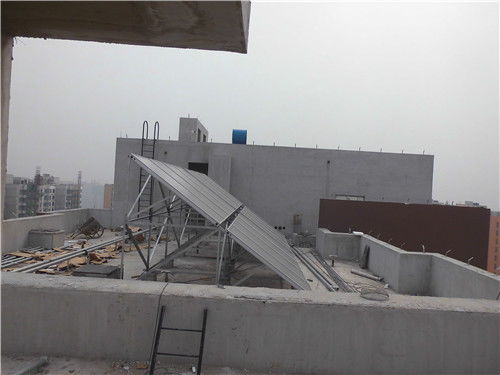 山西工業太陽能熱水工程安裝點擊了解更多 譽鵬達新能源